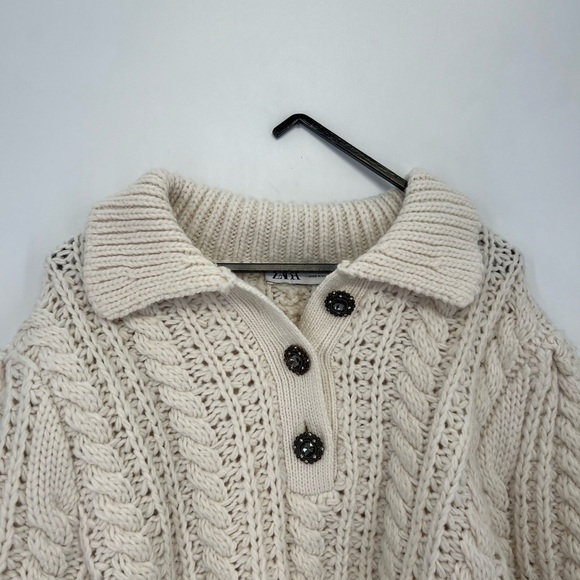 Zara Chunky Wool Blend Knit Collar Half Jeweled Large Button Cable-knit Sweater - Picture 2 of 7